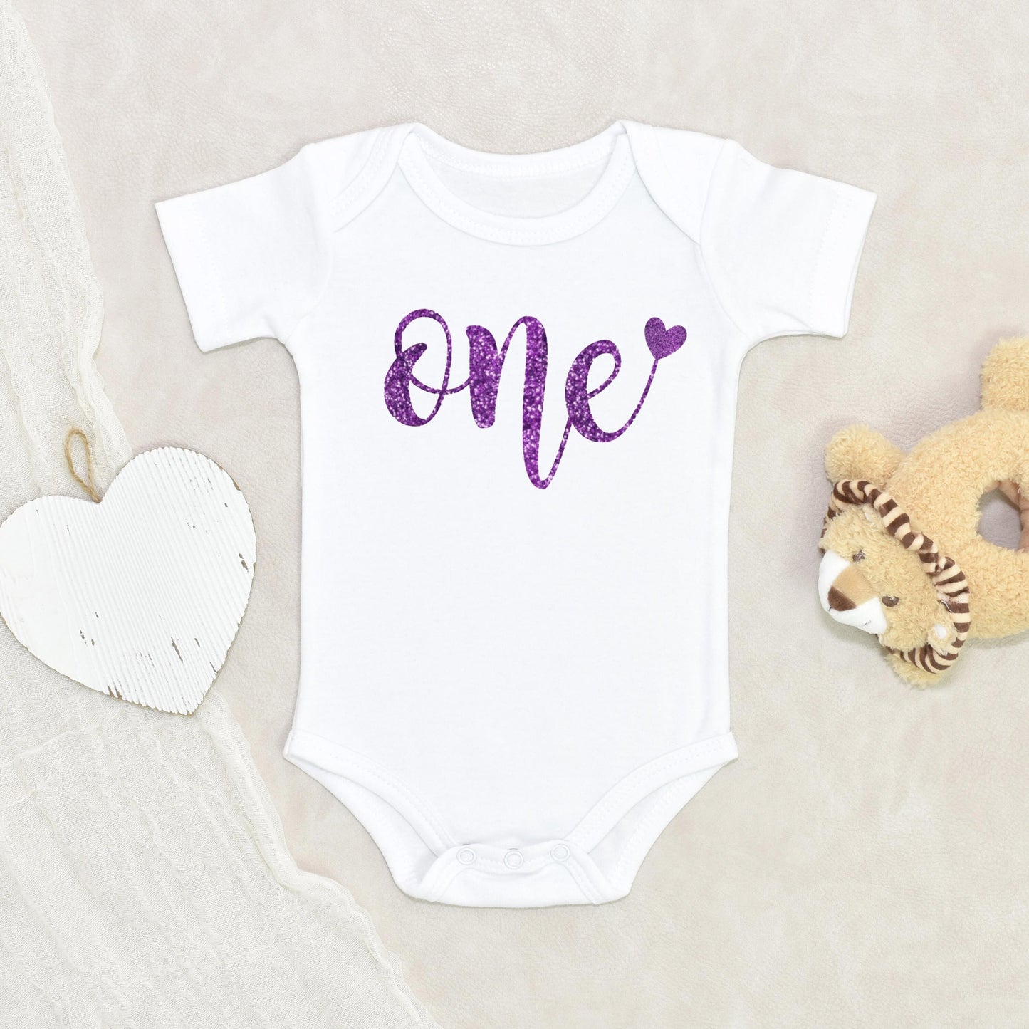 One Heart Bodysuit, First Birthday Bodysuit, Cake Smash, First Birthday Shirt, 1st Birthday Outfit, One Birthday Bodysuit, Personalized